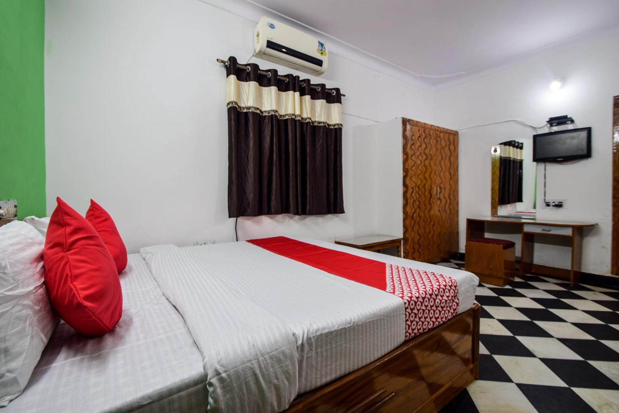 OYO 28795 Hotel Vip Udaipur Exterior foto