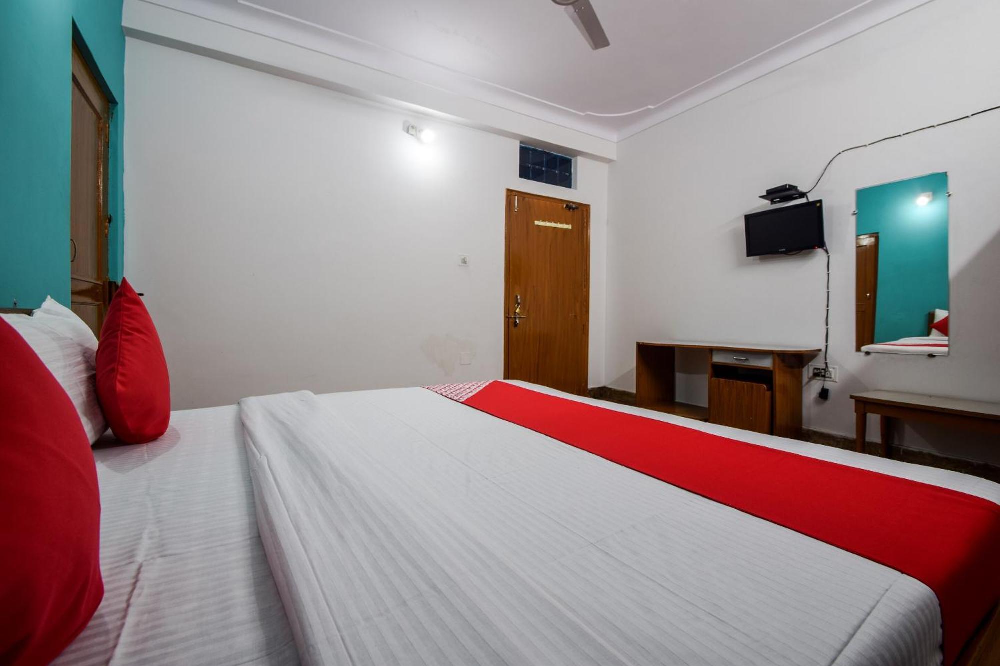 OYO 28795 Hotel Vip Udaipur Exterior foto